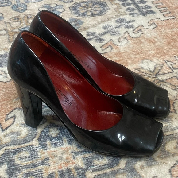Vintage YVES SAINT LAURENT YSL Peep Toe Black Patent Leather High Heels Size 9.5 - Picture 15 of 16